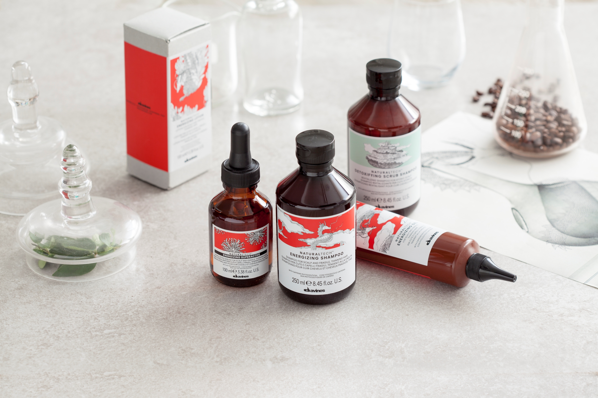 DAVINES